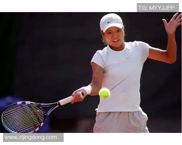 李娜专访：从青涩球员到足球传奇的心路历程回顾